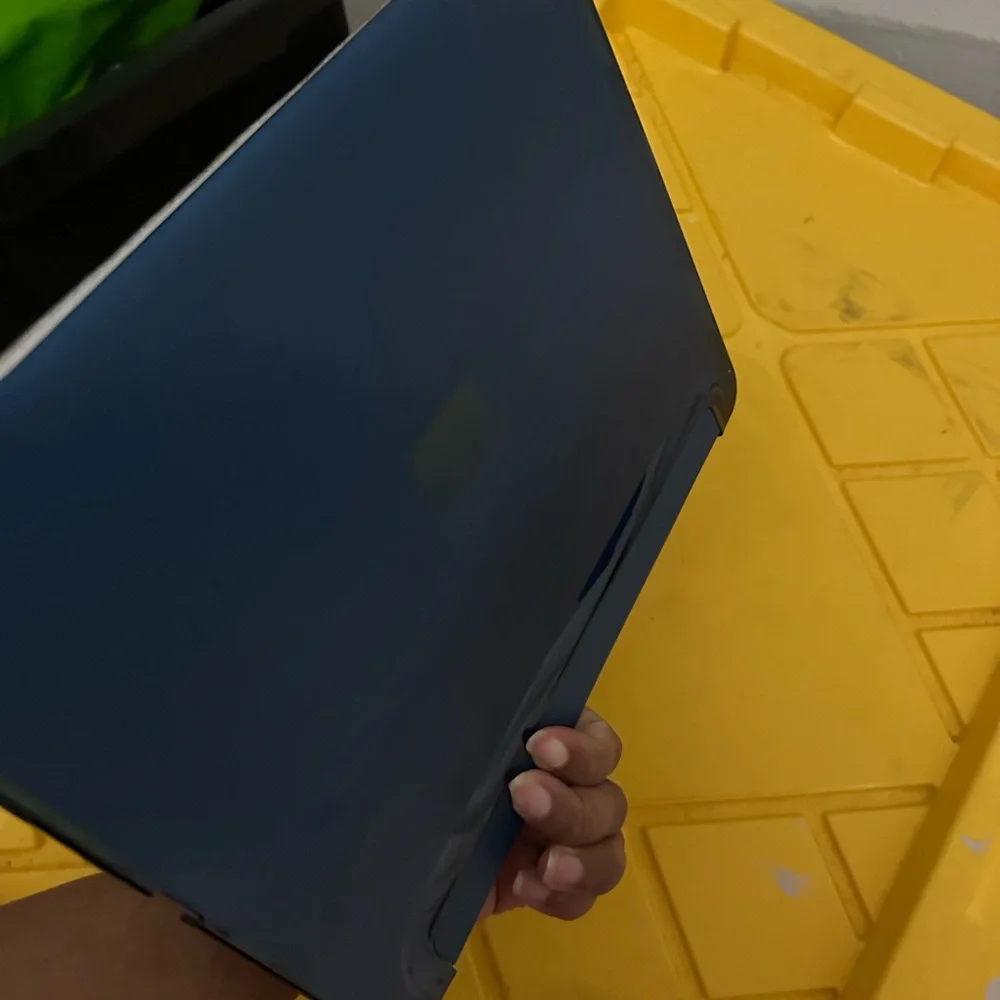 Blue Tablet Screen Protector with Anti-Glare and Scratch Resistance